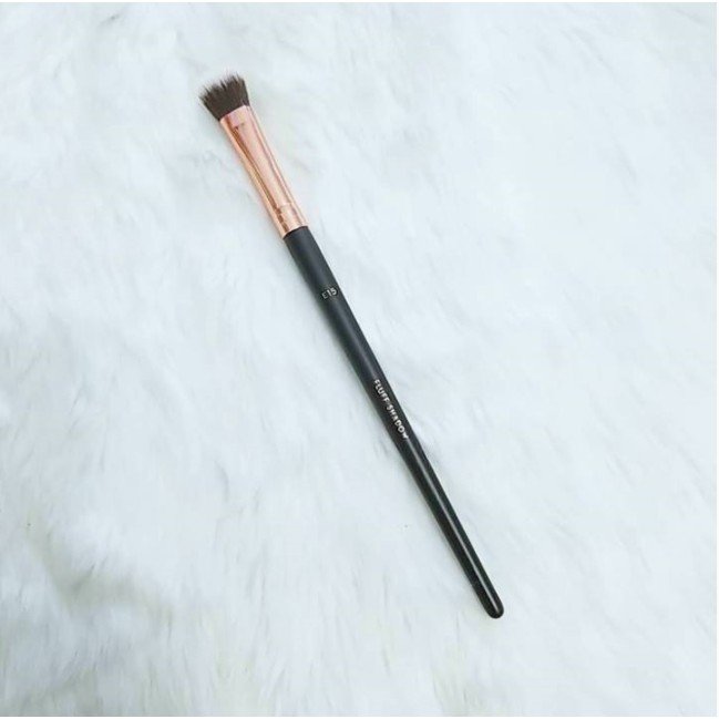 Cọ Phủ Phấn Mắt Vacosi Fluff Shadow Brush E15