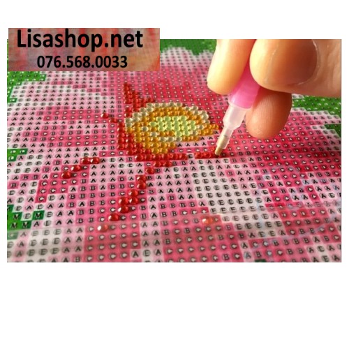Tranh đính đá GIA ĐÌNH 75X45cm chưa đính lg1440