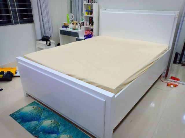 Giường gỗ thông nhập khẩu 1m6x2m, 1m8x2m 1m4x2m