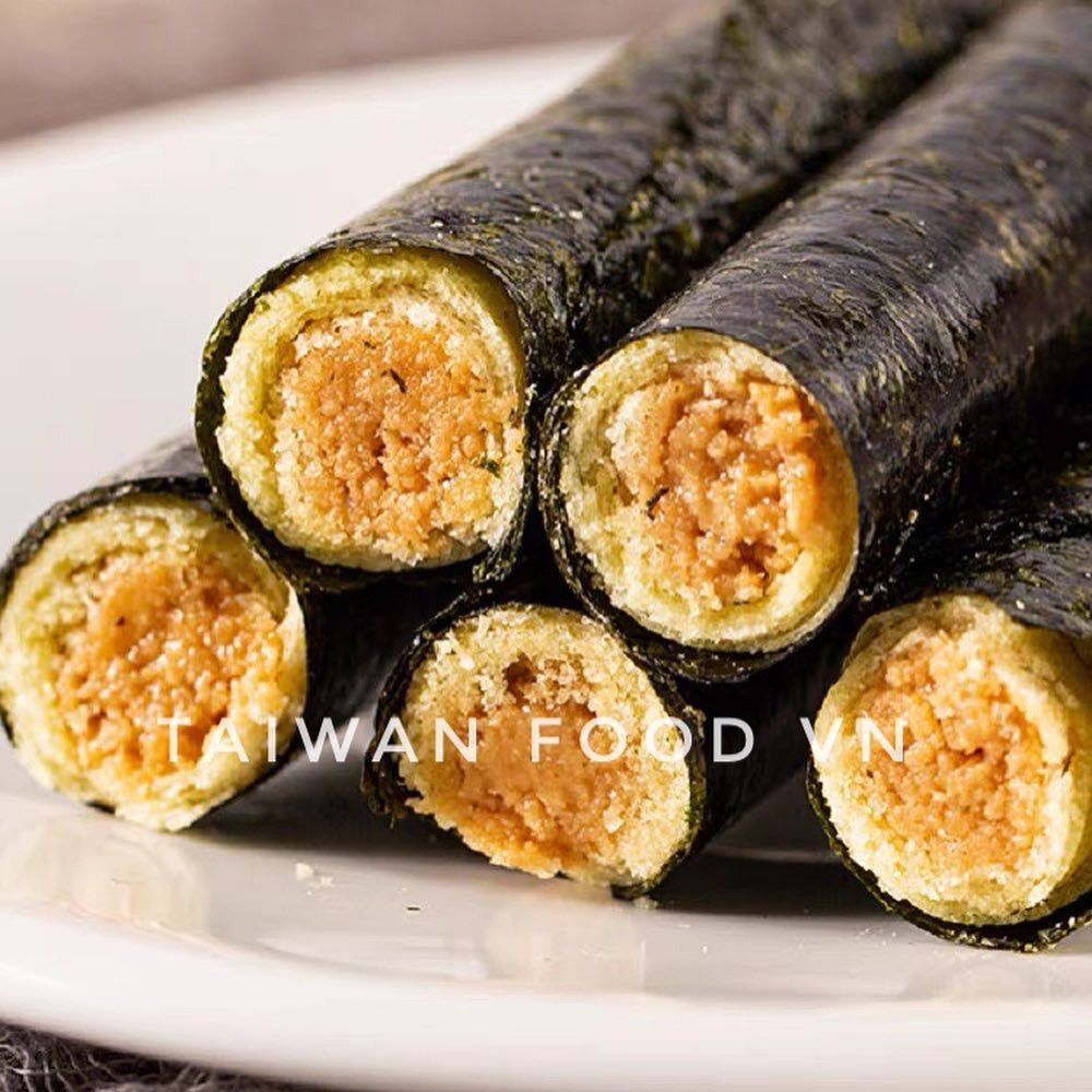 SNACK RONG BIỂN CUỘN TRỨNG MUỐI