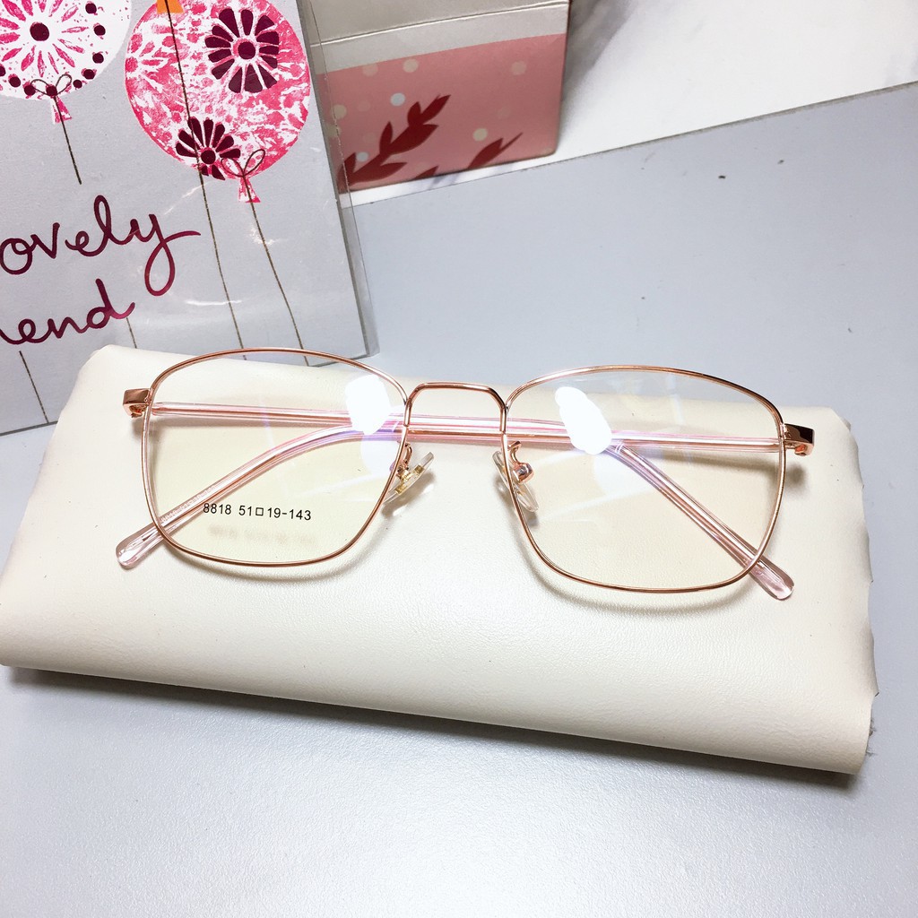 Gọng kính kim loại mảnh vuông 8818 đã đeo là XINH -Nhận Cắt Mắt-Tặng kèm hộp+khăn+Chai nước lau kính | BigBuy360 - bigbuy360.vn