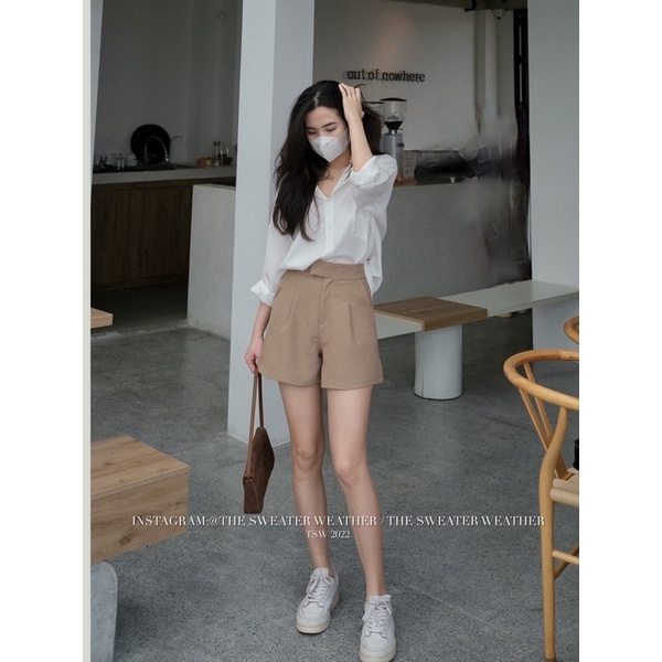 Quần short vải cạp cao giấu cúc the.sweaterweather TSW