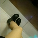 Hàng đẹp và giống trên hình lắm ạ, có miếng giữ from cho giày nên mọi người yên tâm nha. Giao hàng nhanh, giá cả vừa vặn cảm ơn shop ❤️