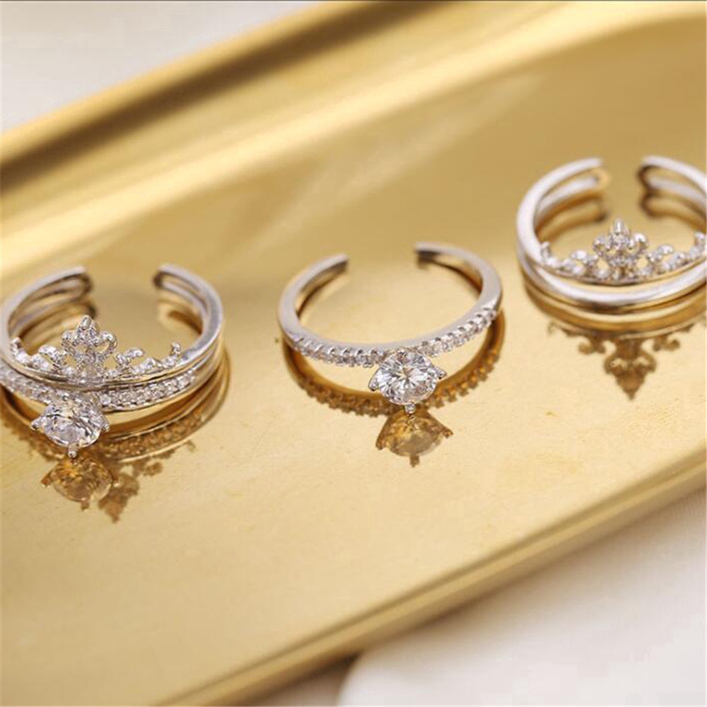 Set 2 nhẫn thiết kế kiểu vương miện đính đá xinh xắn cho nữ