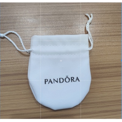 Bộ Hộp Đựng Trang Sức Hạt Charm Vòng Tay Và Vòng cổ + Túi Đựng Thẻ Bằng Vải Màu Bạc Pandora