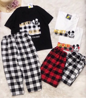bộ Mickey quần lửng caro