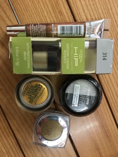Combo phấn mắt giảm sock