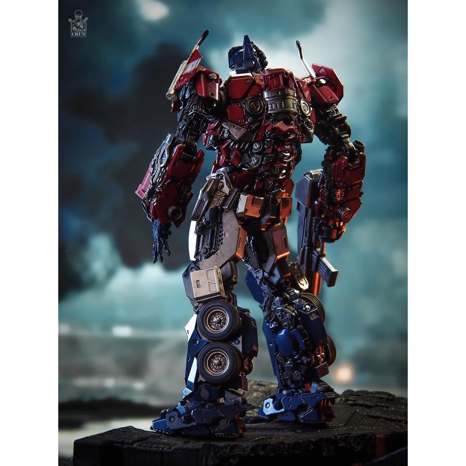 Mô Hình ThreeZero OPTIMUS PRIME DLX 11.2-Inch Bumblebee Movie 2018