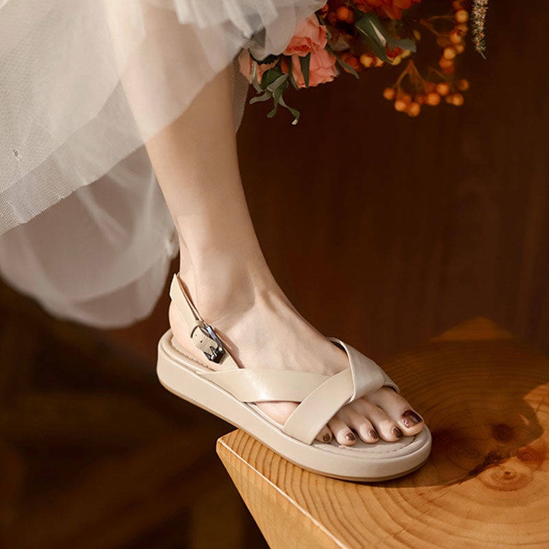 Sandal Thiết Kế Mới Năng Động Thời Trang
