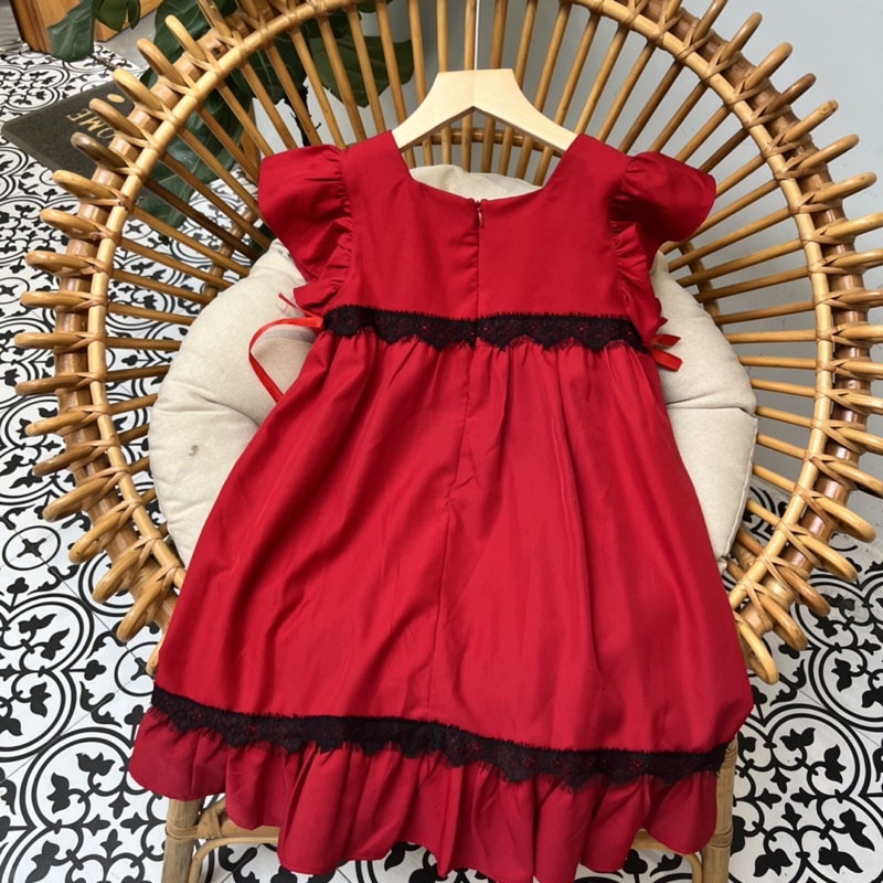 Váy bé gái dáng suông viền đen màu đỏ cao cấp mùa hè Sunkid SN10 size trẻ em 4-12 tuổi