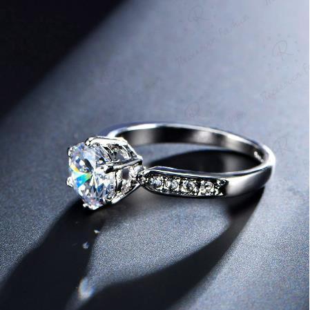 Nhẫn đính đá zircon thời trang cho nữ