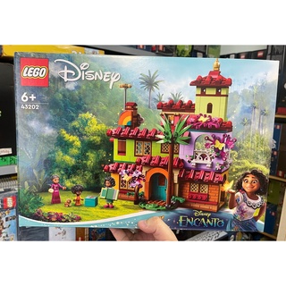 - lego 43202 - disney - the madrigal house