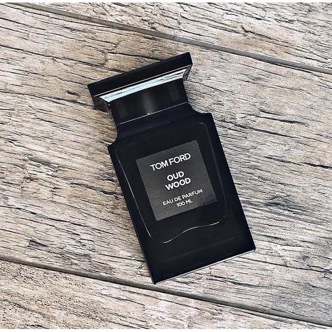 Nước hoa unisex nam nữ TomFord TF OUD Wood EDP , Tom Ford lưu hương lâu 8 - 12 giờ . chính hãng 100% . Ribi cosmetics .