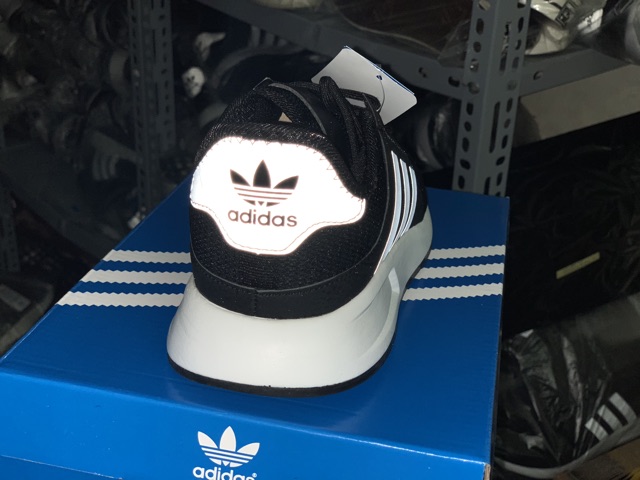 Giày Thể Thao Sneaker XPLR Đen Trắng