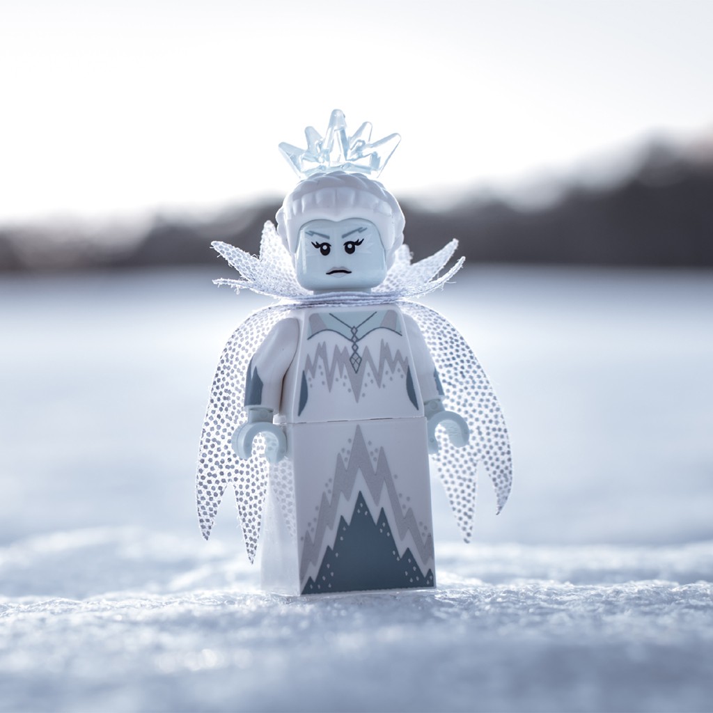 LEGO Minifigures Bà Chúa Tuyết Ice Queen 71013 - Nhân Vật LEGO Nữ Hoàng Băng Giá