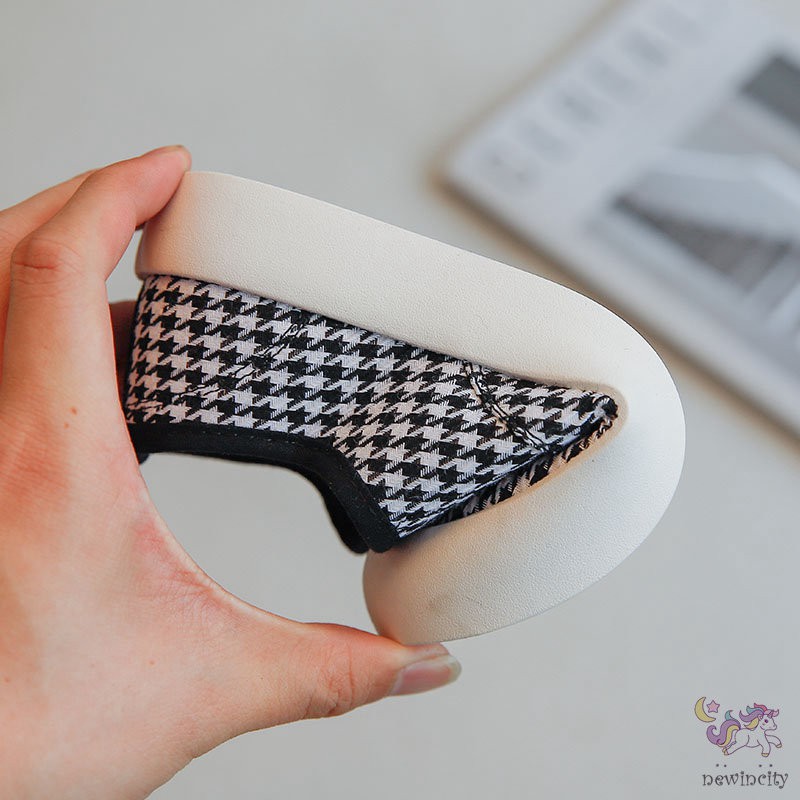 Giày vải canvas thiết kế màu sắc đơn giản thời trang dành cho trẻ em