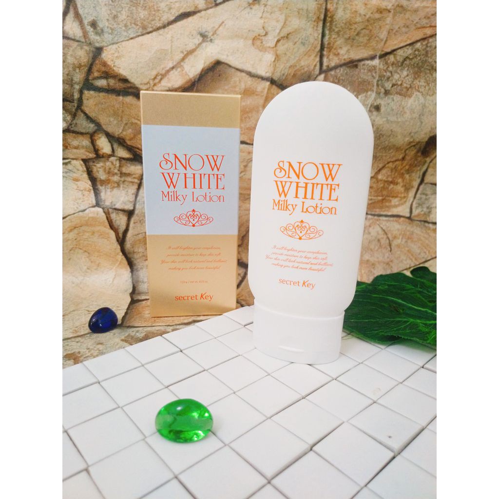 Sữa dưỡng thể Snow White Milky Lotion