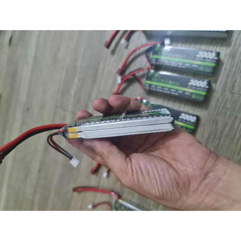 Pin 2s- 3S - 4S  Lithium với dòng xã 60C dùng cho xe mô hình điều khiển máy bay tàu thuyền.