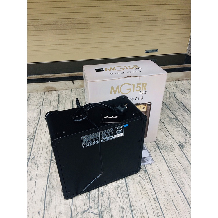 Ampli guitar Marshall MG15R Gold