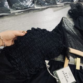 Siêu phẩm bikini đi biển