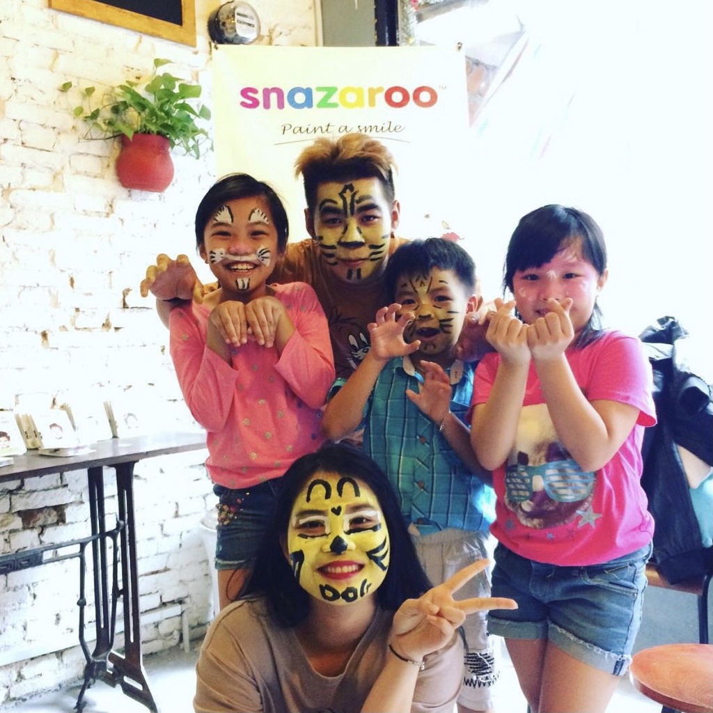 SNAZAROO MÀU NÉN VẼ MĂT VÀ CƠ THỂ FACE ART AND BODY PAINTING | BigBuy360 - bigbuy360.vn