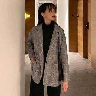 Blazer kẻ sọc style korea