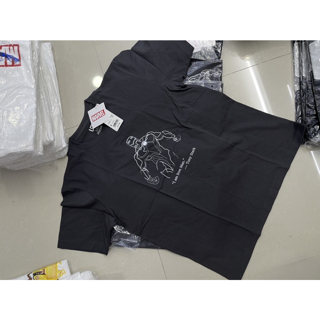 Áo Thun Uniqlo x Marvel - Unisex - form rộng - 80-100 kg - Chính Hãng