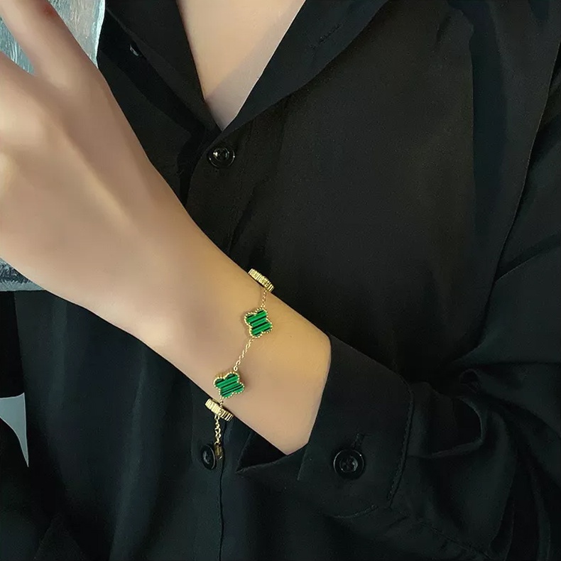 Tiền Bán Buôn Sống BESFOME! Bộ Trang Sức Mạ Vàng Hồng 18K Hình Cỏ Bốn Lá Thời Trang Cho Nữ