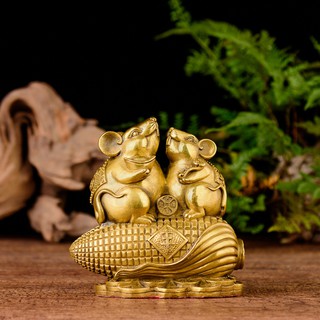 Tượng linh vật đôi chuột cầm nén vàng và gậy như ý bằng đồng thau cỡ đại phong thủy Hồng Thắng