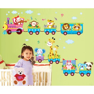 Decal dán tường Đoàn xe vui vẻ
