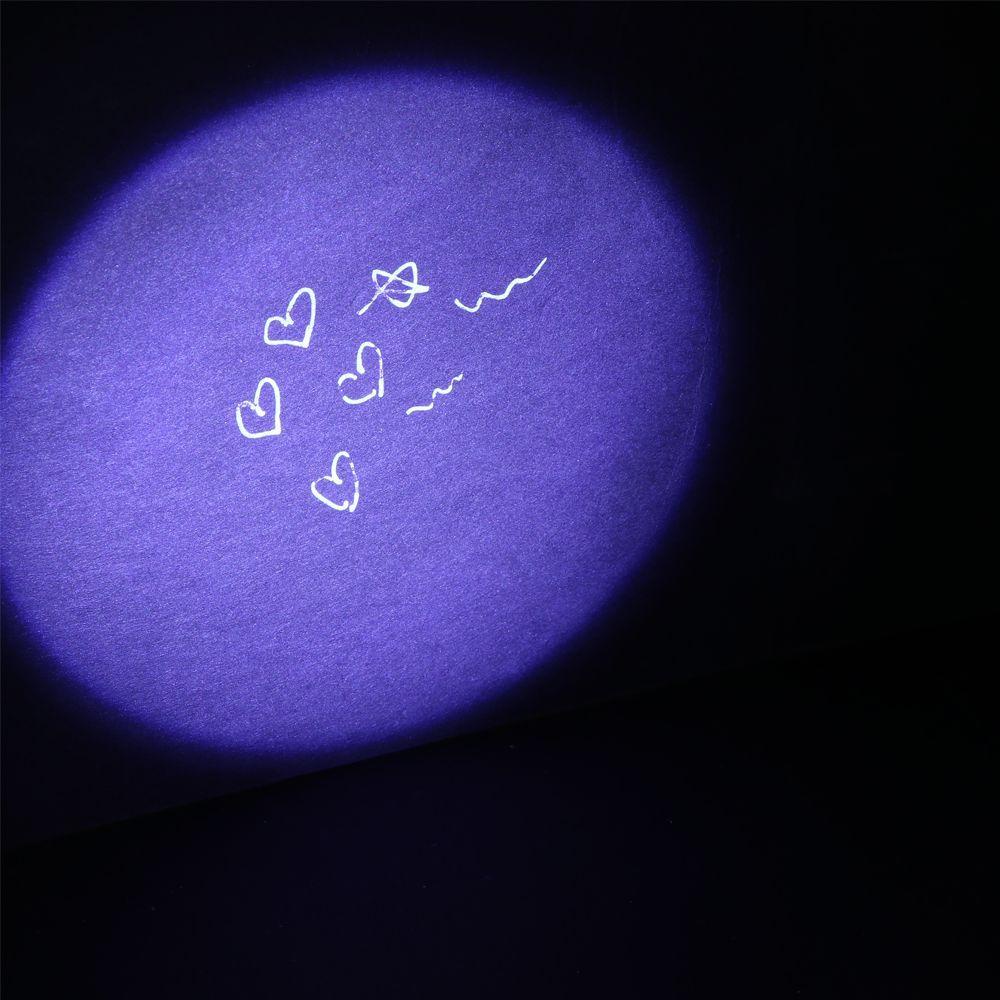 Đèn Pin LED Mini Bỏ Túi Siêu Sáng