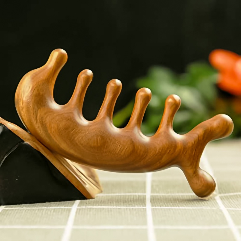 Lược Gỗ Đàn Hương Mát Xa Lưu Thông Máu Đa Năng