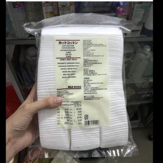 Bông tẩy trang muji
