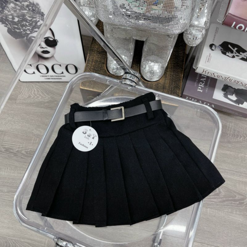 Chân váy  xếp ly có quần trong xịn sò bé gái