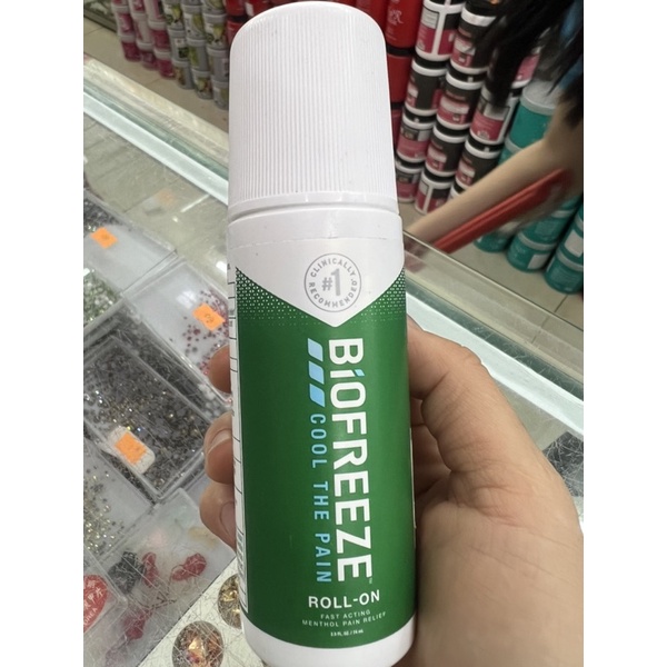 LĂN XOA BÓP GIẢM ĐAU BIOFREEZE COOL THE PAIN ROLL-ON