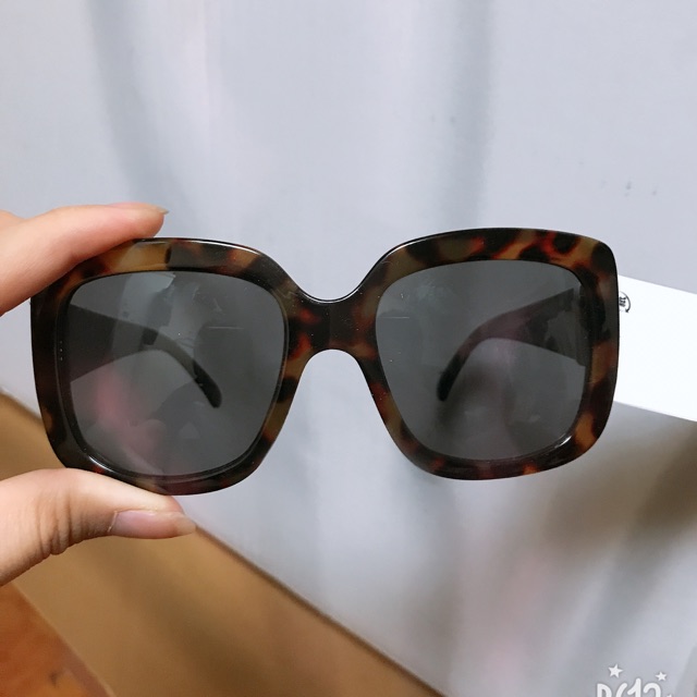 Kính HM auth nhật