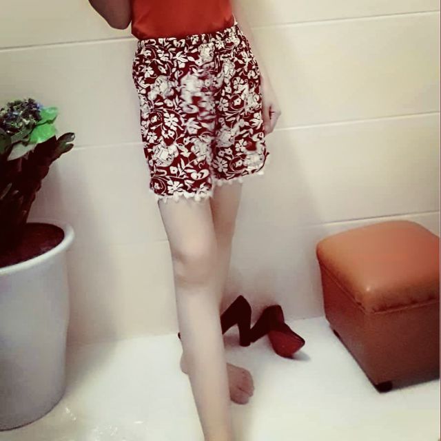 quần thổ cẩm