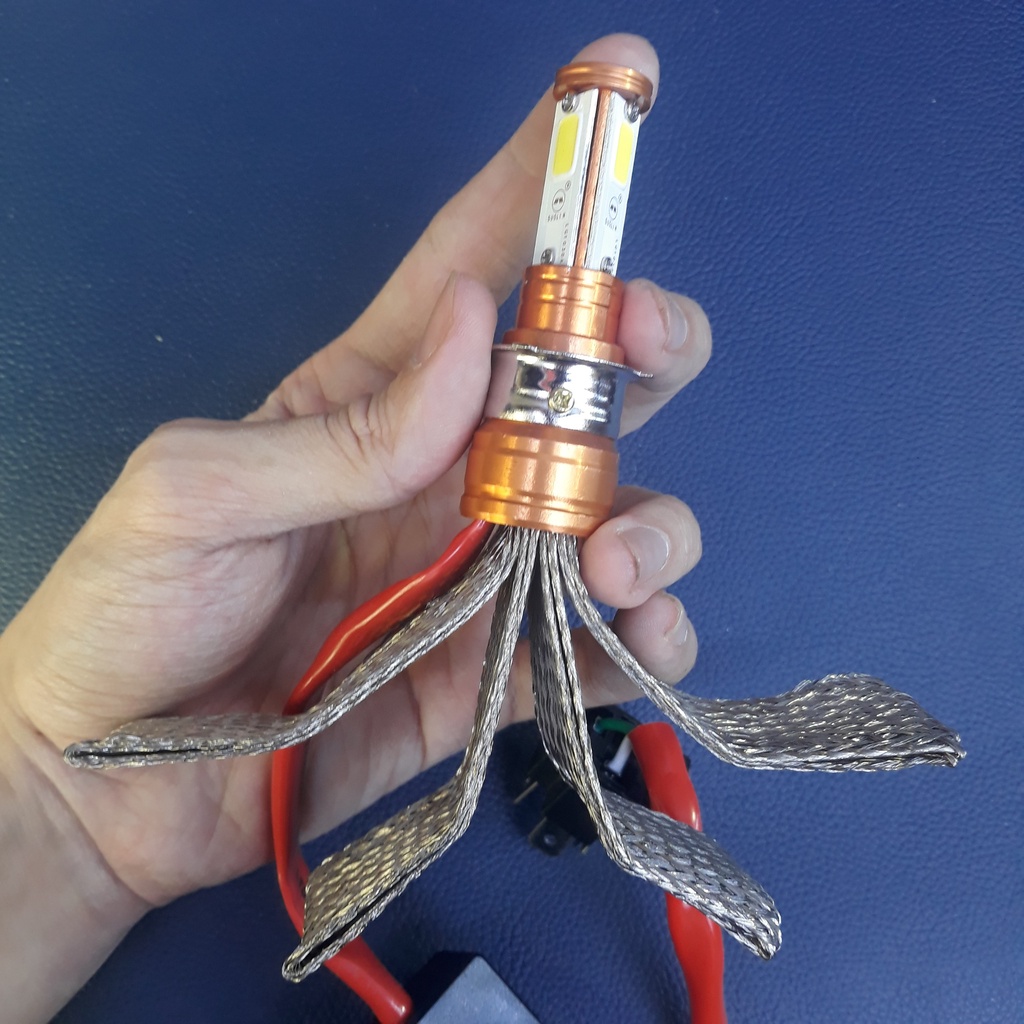 Đèn pha led râu tản nhiệt chân H4 Soulin siêu sáng GreenNetworks