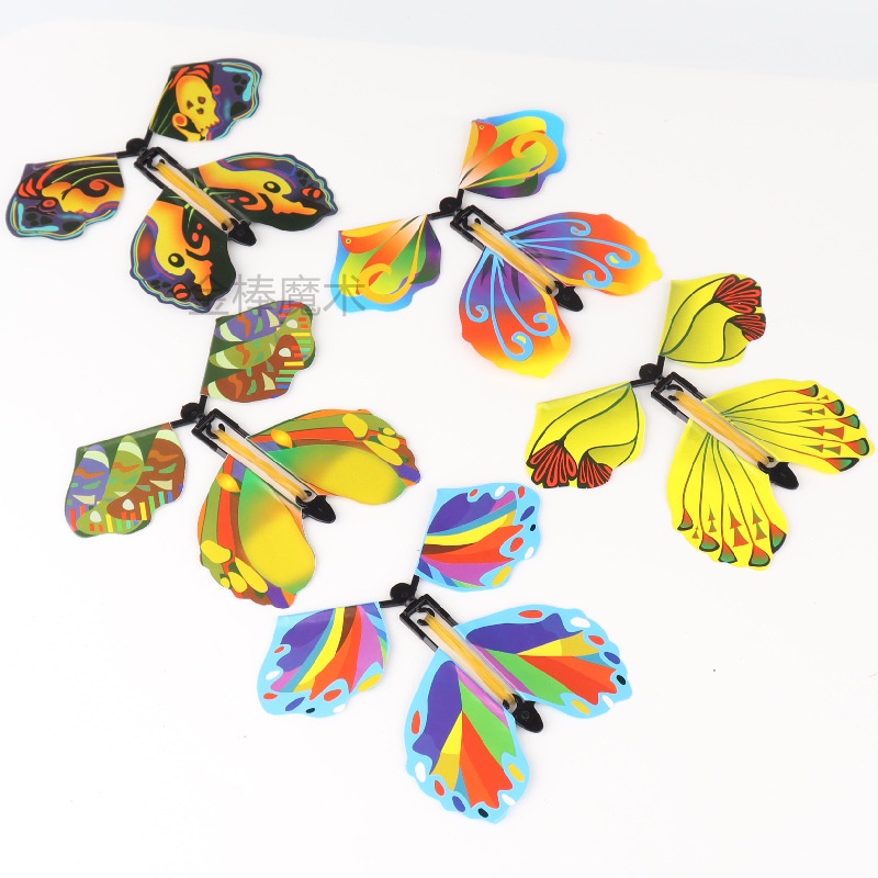 Set 5 Thẻ Bay Ma Thuật Hình Bướm Với Bàn Tay Rỗng Làm Phụ Kiện Ảo Thuật