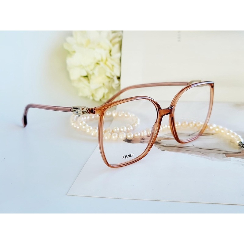 ▫Gọng cận nữ Fendi .