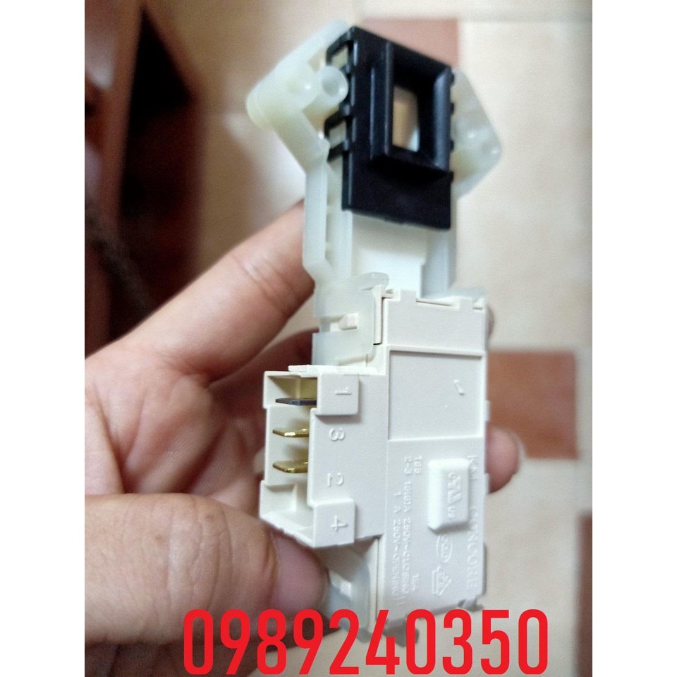 Công tắc khóa cửa máy giặt LG FM1208N6W 8kg cửa ngang hàng hãng