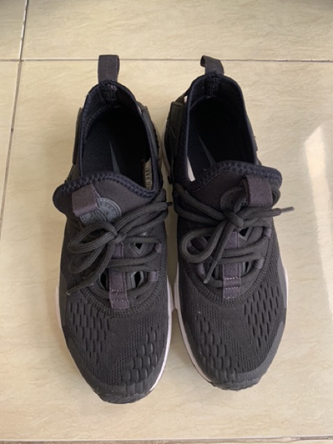 Thanh lí giày thể thao Nike Air Huarache Drift BR