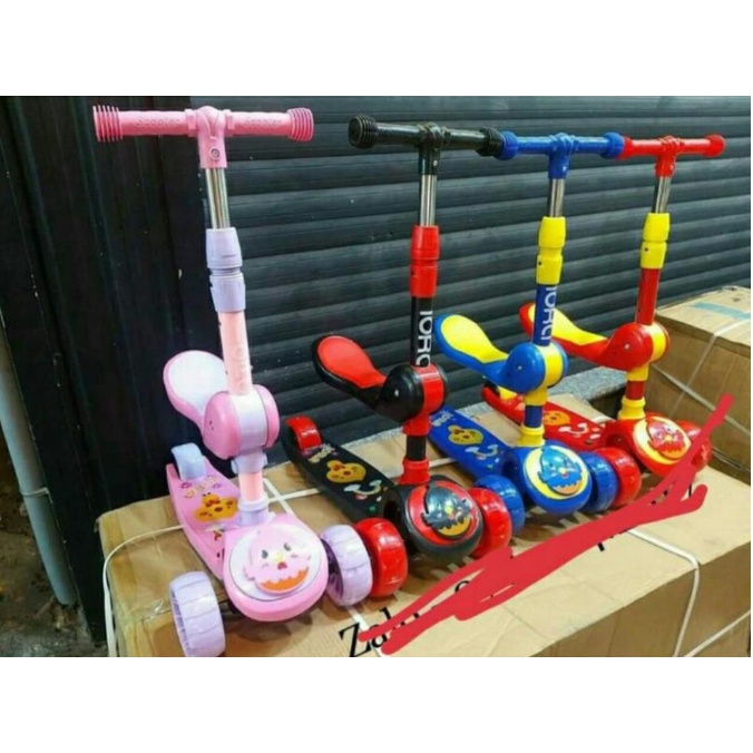 Xe Scooter Cho Bé, Xe Trượt Scooter Cho Bé, Trẻ Em Cao Cấp