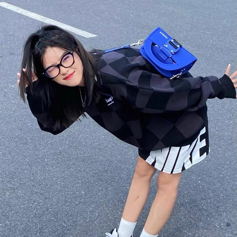 Túi Đeo Vai Hình Vuông Nhỏ Thời Trang Năm 2021 Phong Cách Mới Cho Nữ