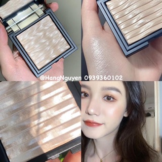 Phấn bắt sáng Clio