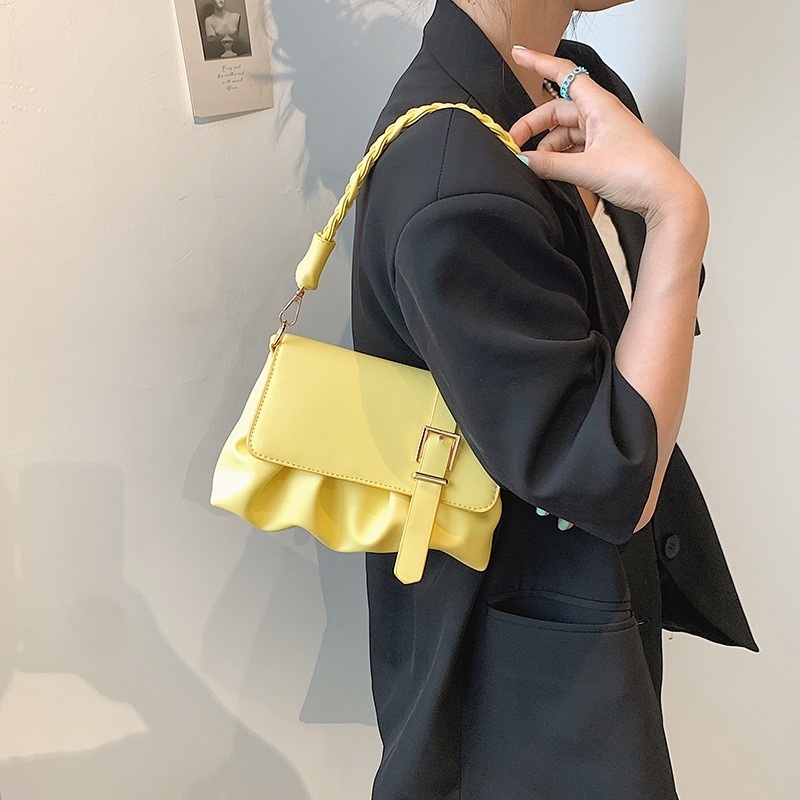 Túi Đeo Chéo Vai Hình Đám Mây Gylb379