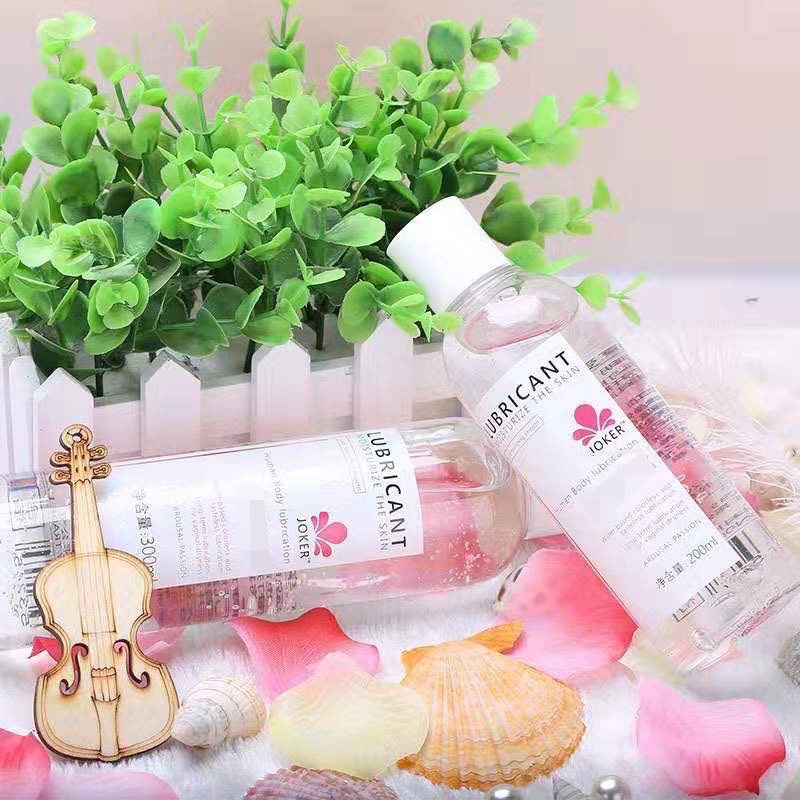 Gel Bôi trơn JOKER xanh mát, gốc nước, siêu trơn 2in1 massage body lẫn quan hệ - 200ml