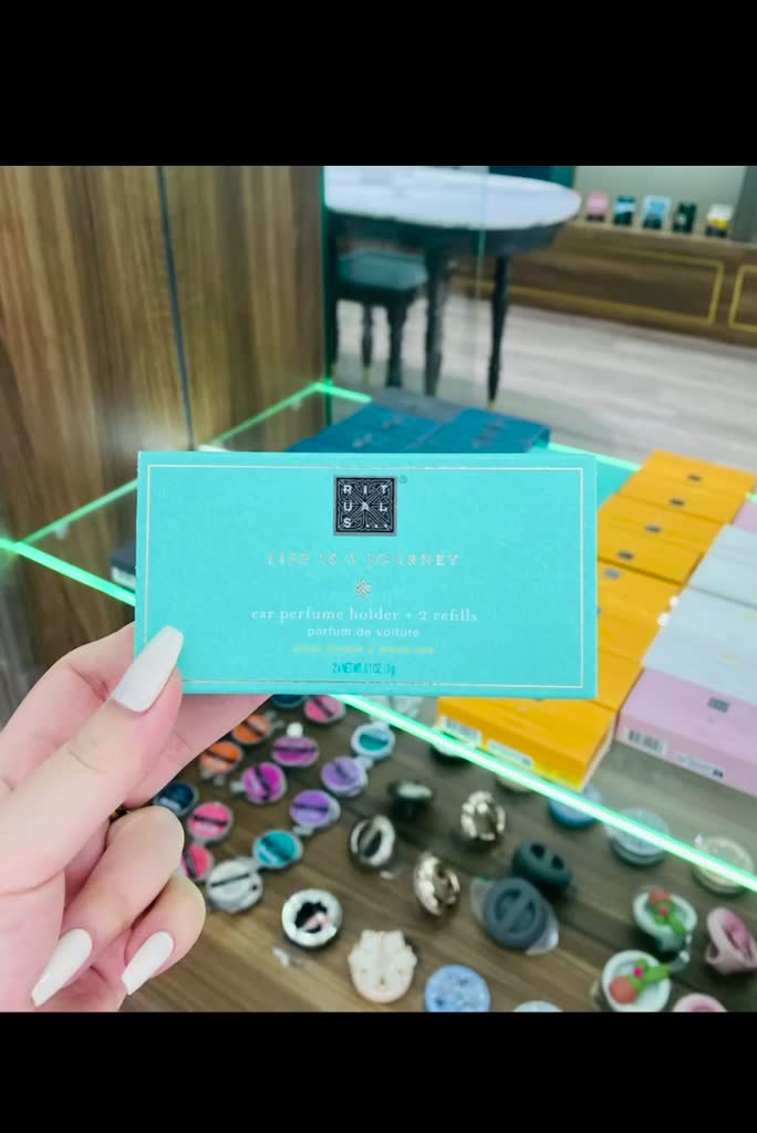 Sáp thơm ô tô cao cấp RITUALS Car Perfume