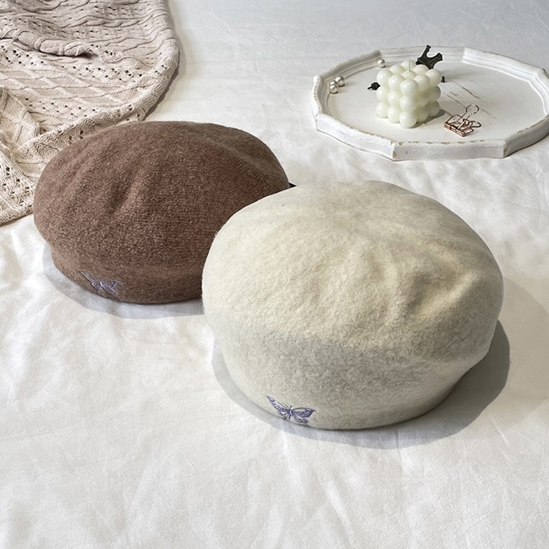 Mũ nồi MG STUDIO vải len thêu họa tiết bướm thời trang