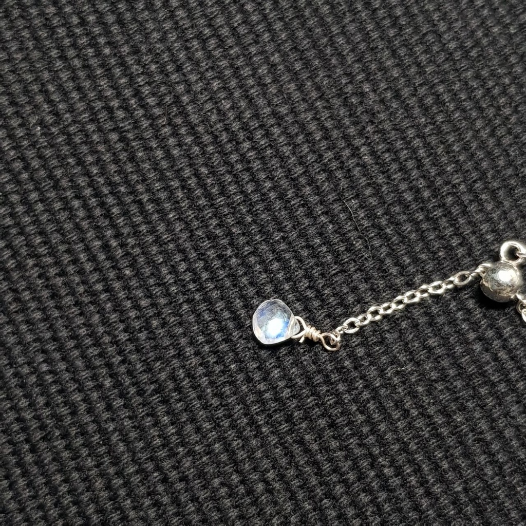 Vòng tay Moonstone 4A